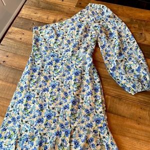 Altard State Blue floral one shoulder midi dress